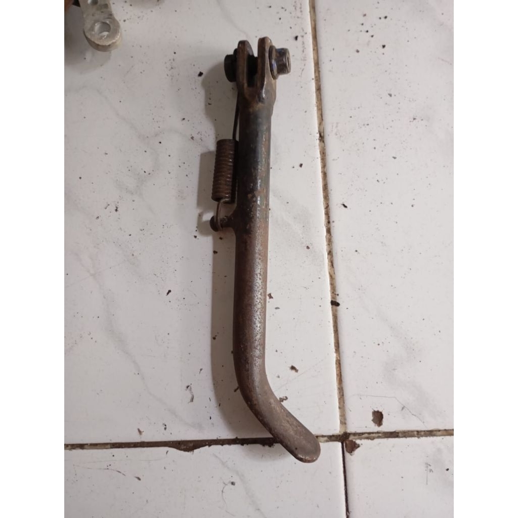 Standar samping jagrak jagang ori suzuki satria fu shogun smash