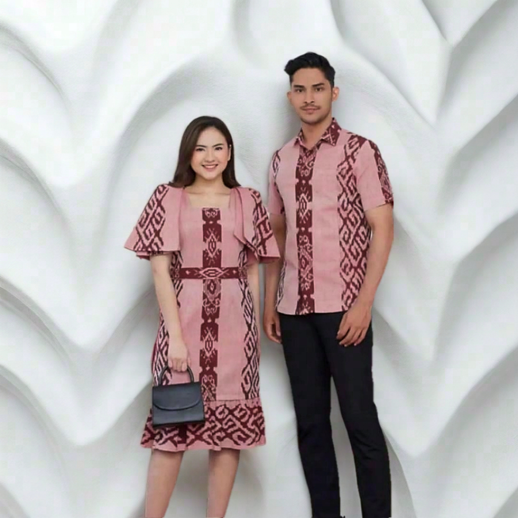 SET COUPLE TENUN DRESS WANITA DAN KEMEJA PRIA WARNA PINK DI JUAL TERPISAH