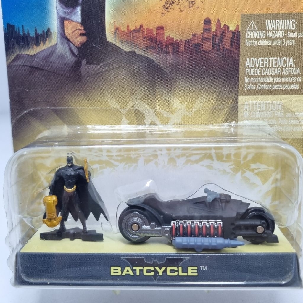 Diecast Mobil Hotwheels HW 1:64 BATMAN BEGINS SERIES BATCYCLE