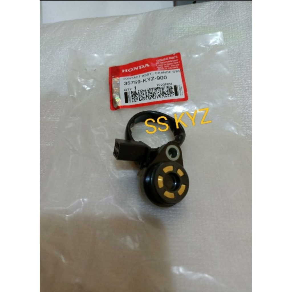 35759-KYZ-900 HGP AHM 100% SWITCH NETRAL NEW SUPRA X 125 HELM IN  35759KYZ900