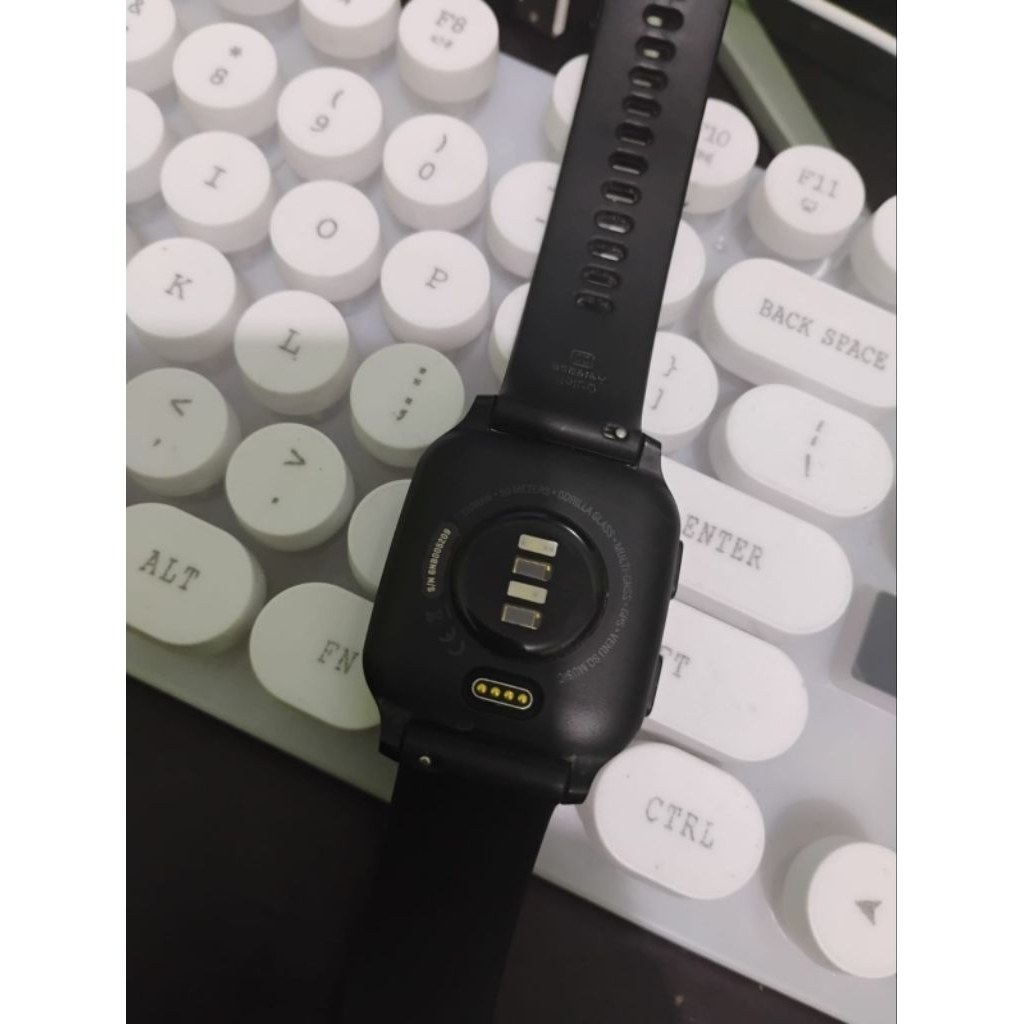 garmin venu sq music second