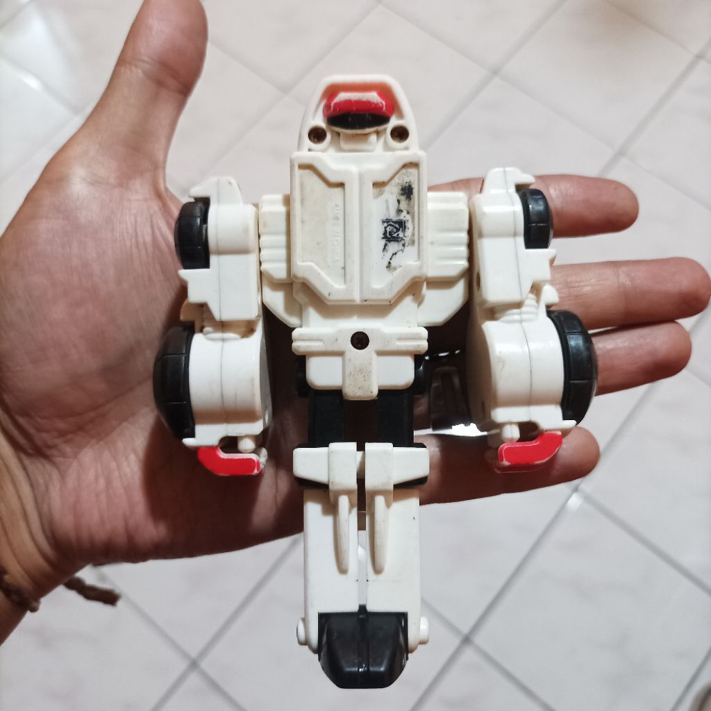 Original HokBen Bento Robot Mobil Police Mainan Action Figure