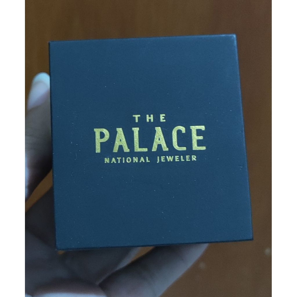 Box cincin The Palace