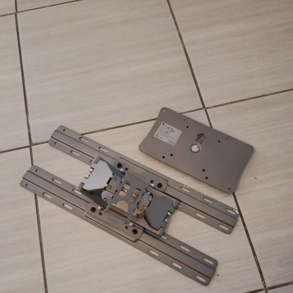 Bracket braket TV LCD 19-32 inch , preloved. asli korea LG