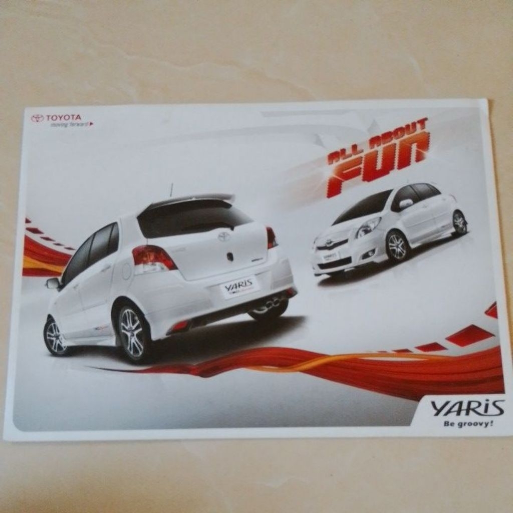 Brosur Toyota Yaris non facelift tahun 2006-2010