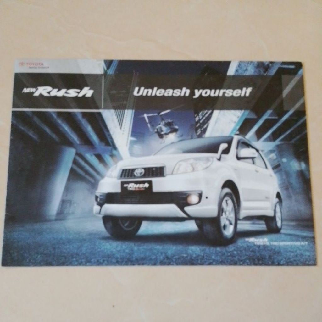 Brosur Toyota Rush facelift tahun 2010-2014