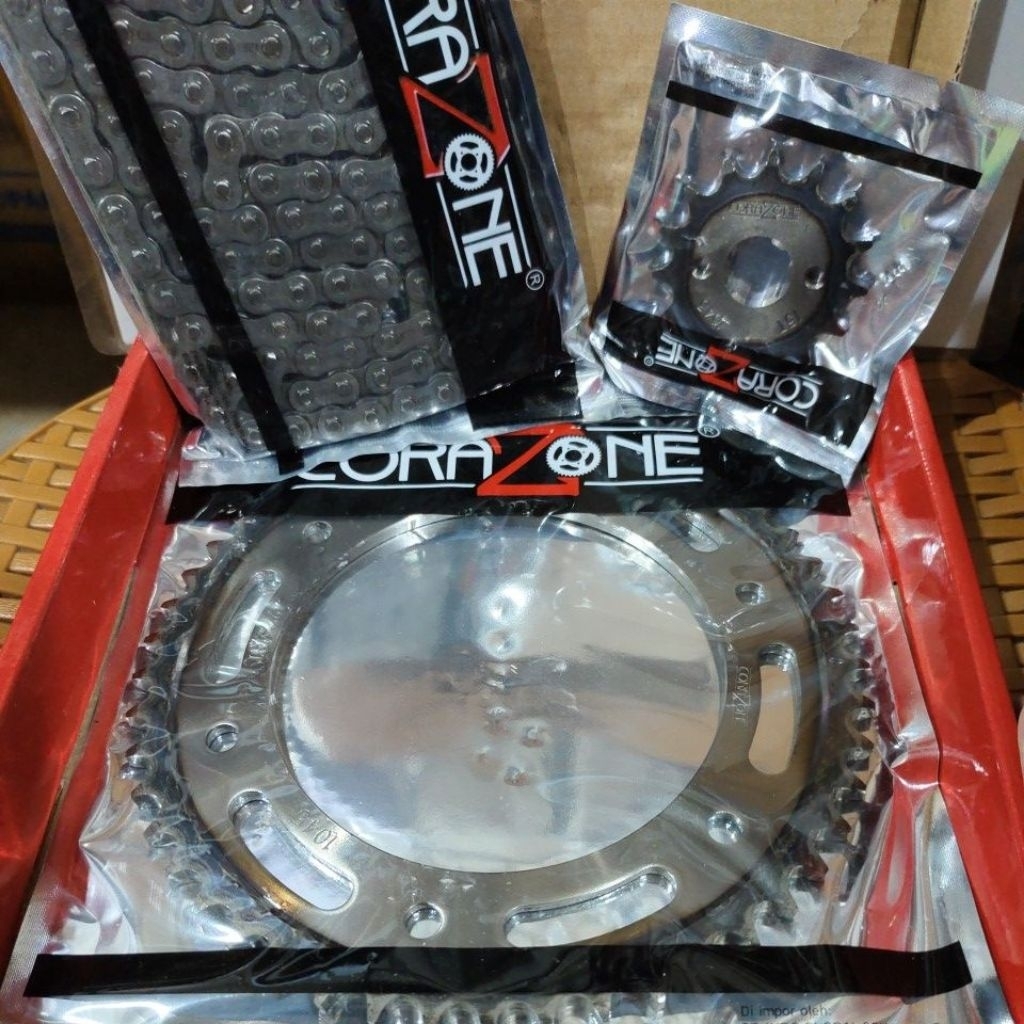 Gir set gir paket rantai honda CRF 150L /CRF 150 CORAZONE  15T-49T/428 H-130. 45 # merk Corazone asl