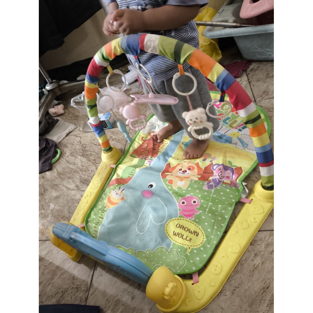 piano playmate bekas