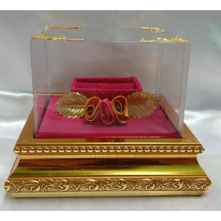 Fresh FindsKotak hantaran seserahan cincin maskawin tempat cincin maskawin tutup mikaSet Hantaran Se