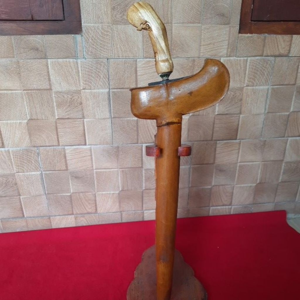 Keris Kyai Brojol Garapan Halus Pamor Miring Ron Genderu