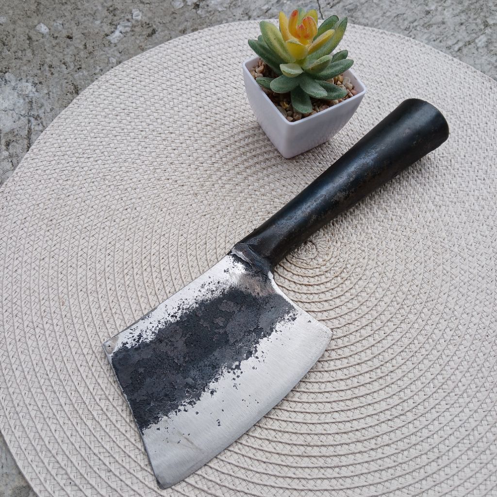 kapak kupas tempurung kelapa terbuat dari baja sepuhan