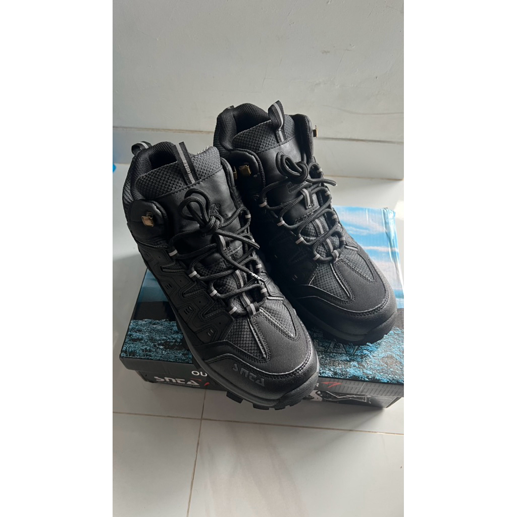 Sepatu Gunung SNTA 502 Waterproof