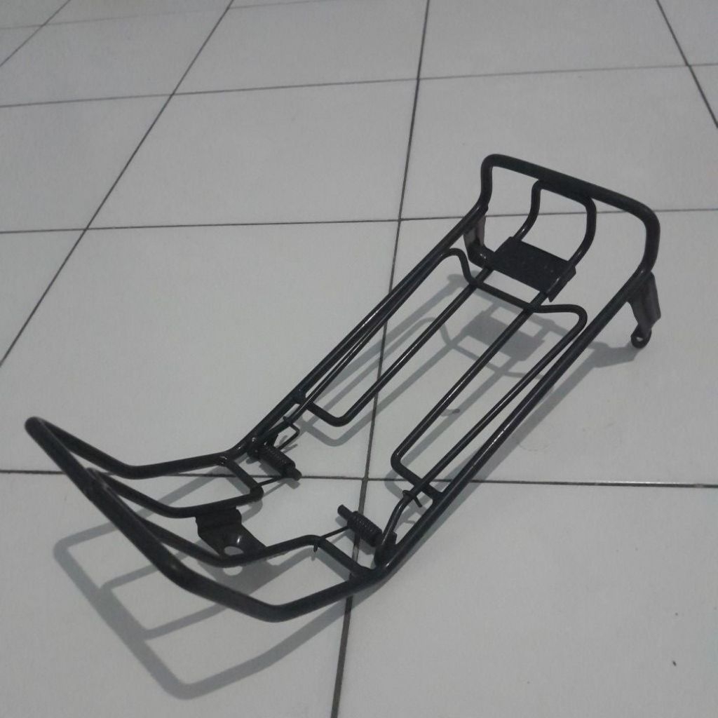 Bagasi Tengah Honda REVO LAMA Hitam