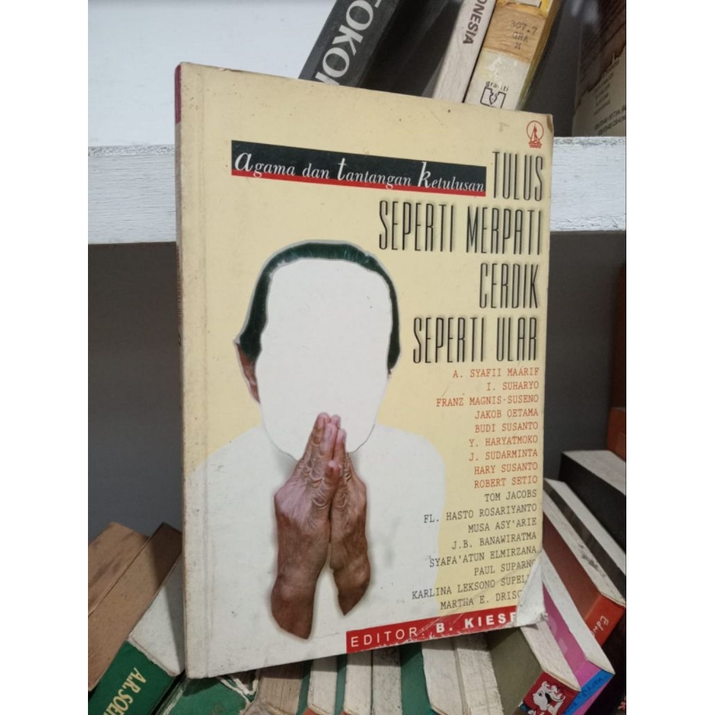 TULUS SEPERTI MERPATI CERDIK SEPERTI ULAR