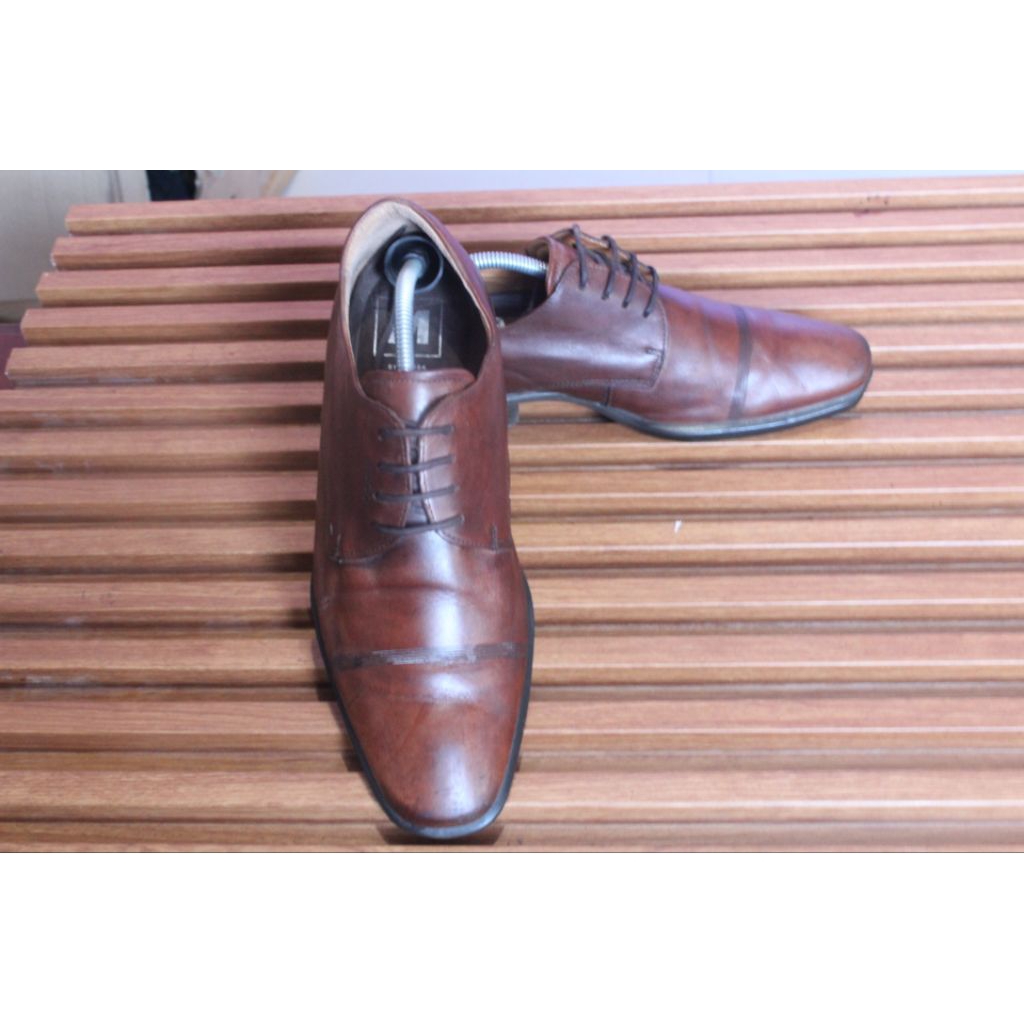 sepatu formal pantofel keren " Ecco made in Portugal" upper kulit asli outsole keras kokoh.size 43 i
