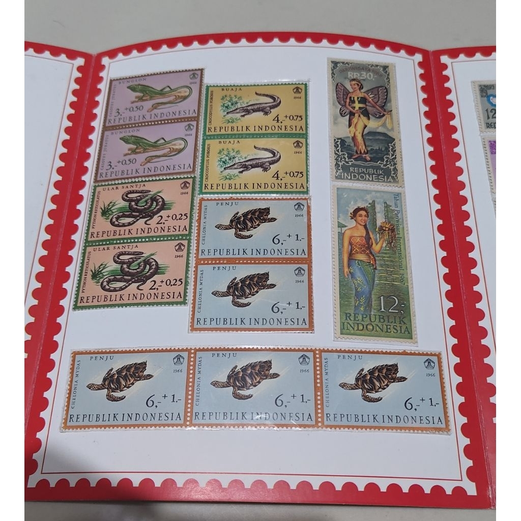PERANGKO SET INDONESIA