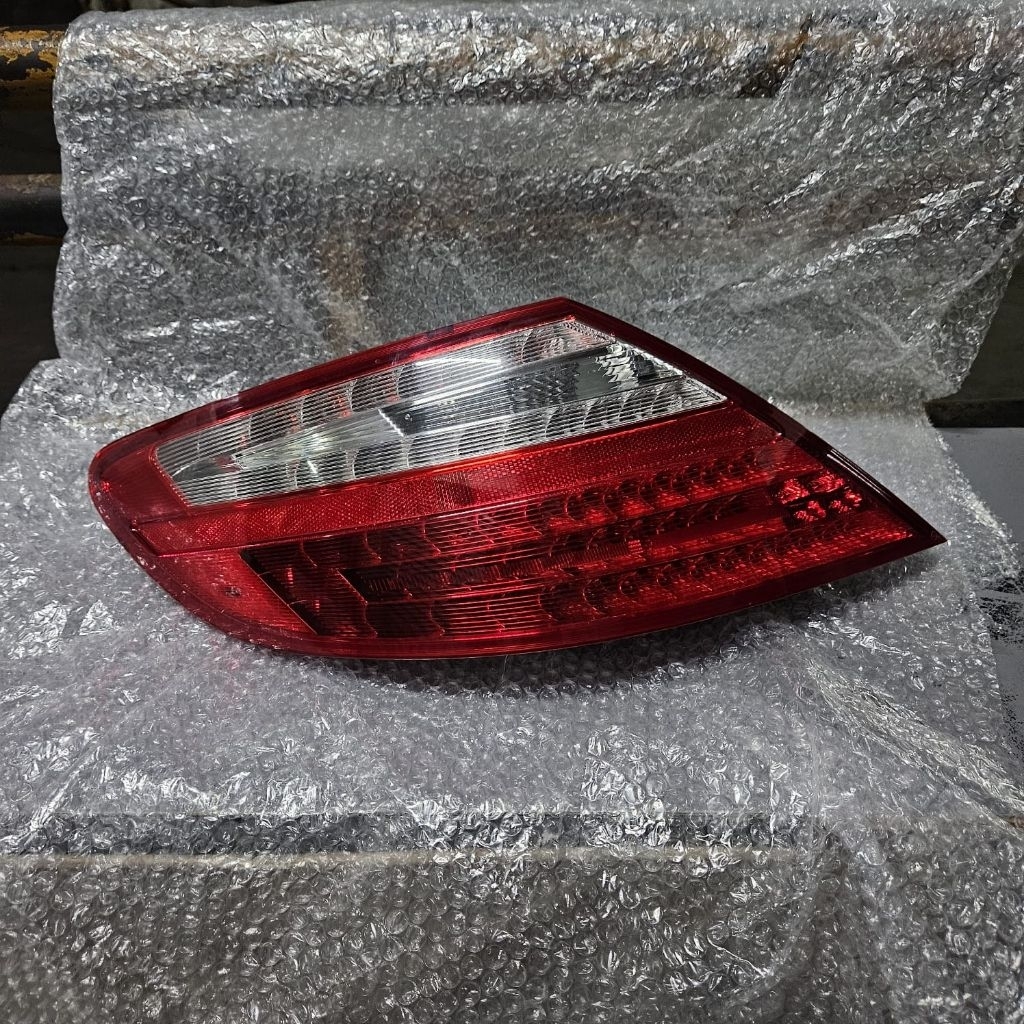 Stoplamp Mercedes Benz SLK 55 SLK 250 SLK 350 R172 2011-2015