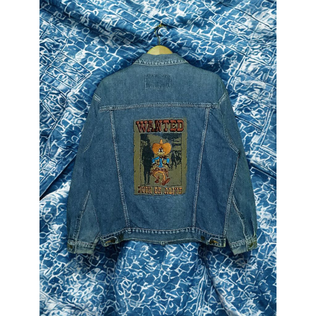 Vintage 80's Looney Tunes Classic Blue Denim Jacket