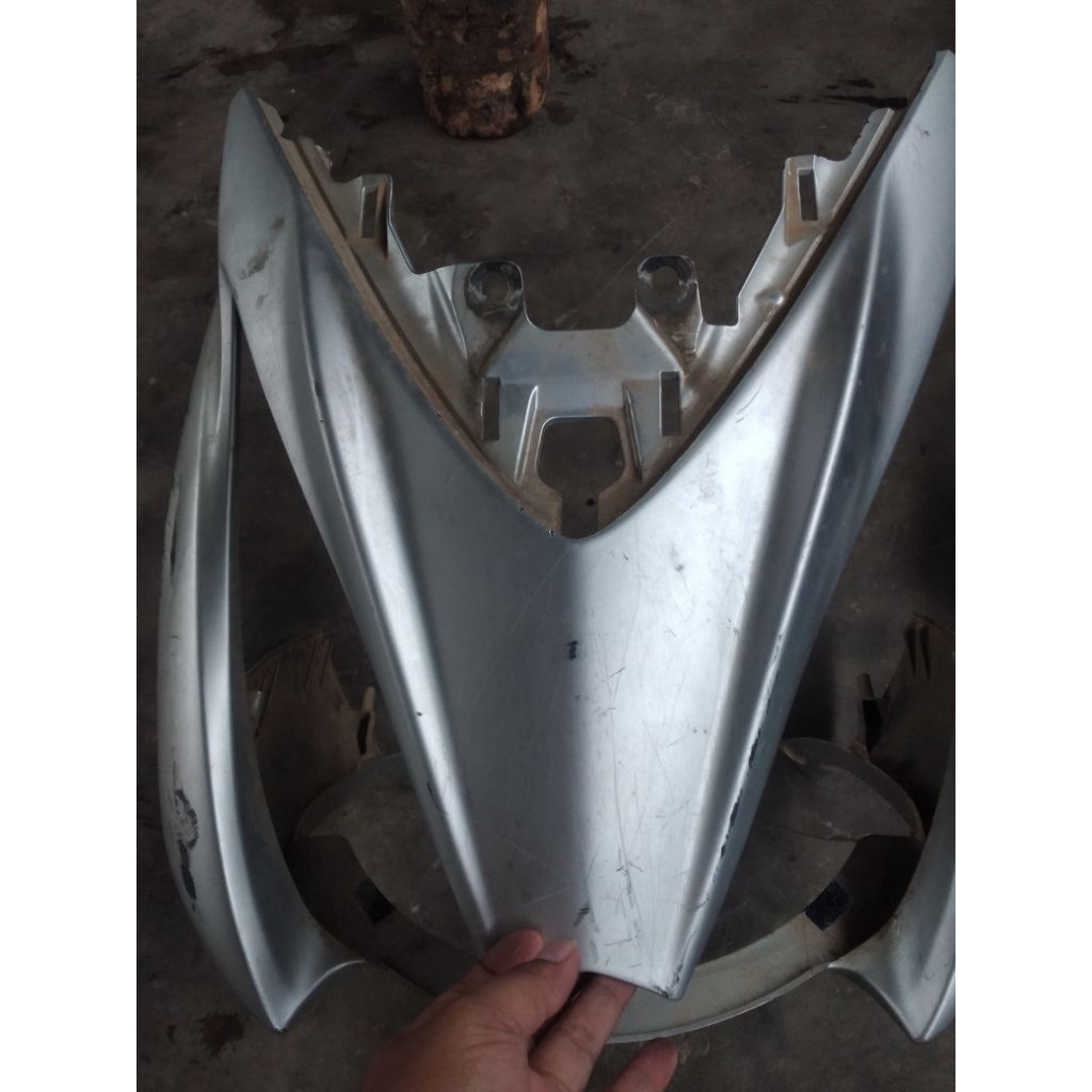 panel/tameng depan skydrive