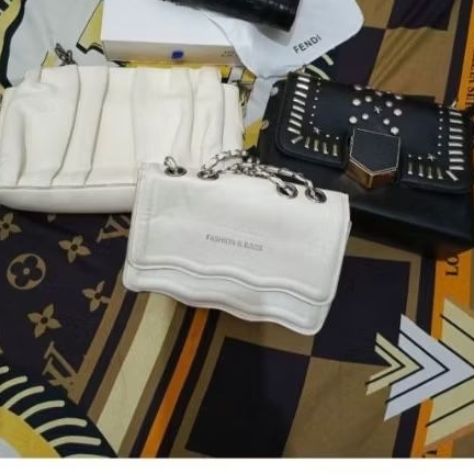 preloved tas wanita kulit