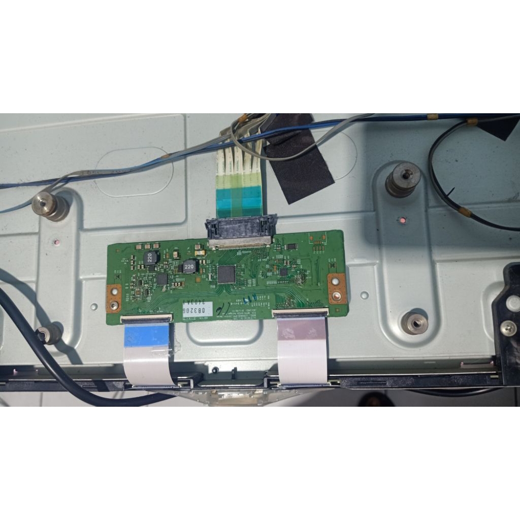 T CON TV LED LG 42LN5100 ORI