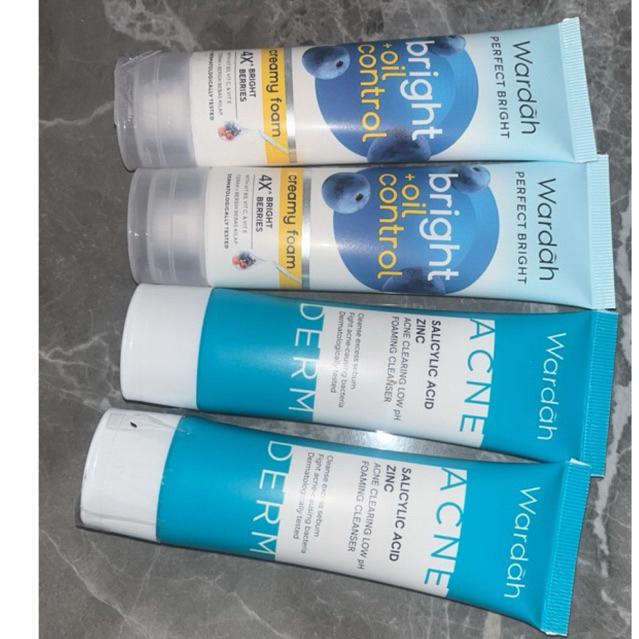 sabun cuci muka Wardah acnederm