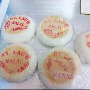 Kue Bulan Ny Lauw Tong Cu Pia / Mooncake Ny Lauw