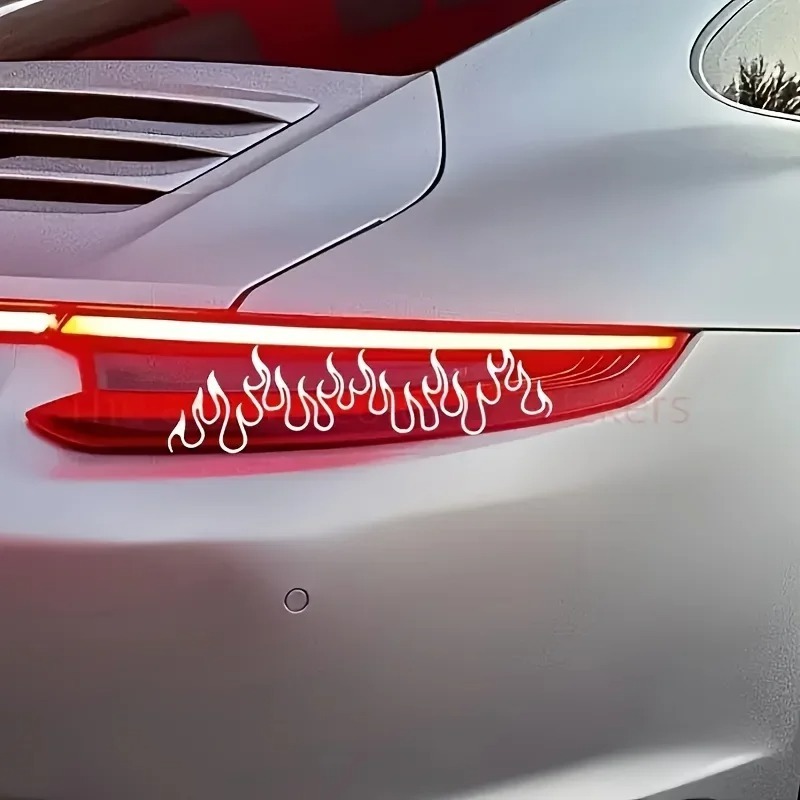 2PCS/SET Stiker Api Putih untuk Lampu Belakang Mobil - Aksesori Gaya Mobil Keren Mobil Brio Avanza X