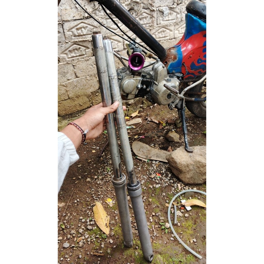 shockbreaker depan gl 100