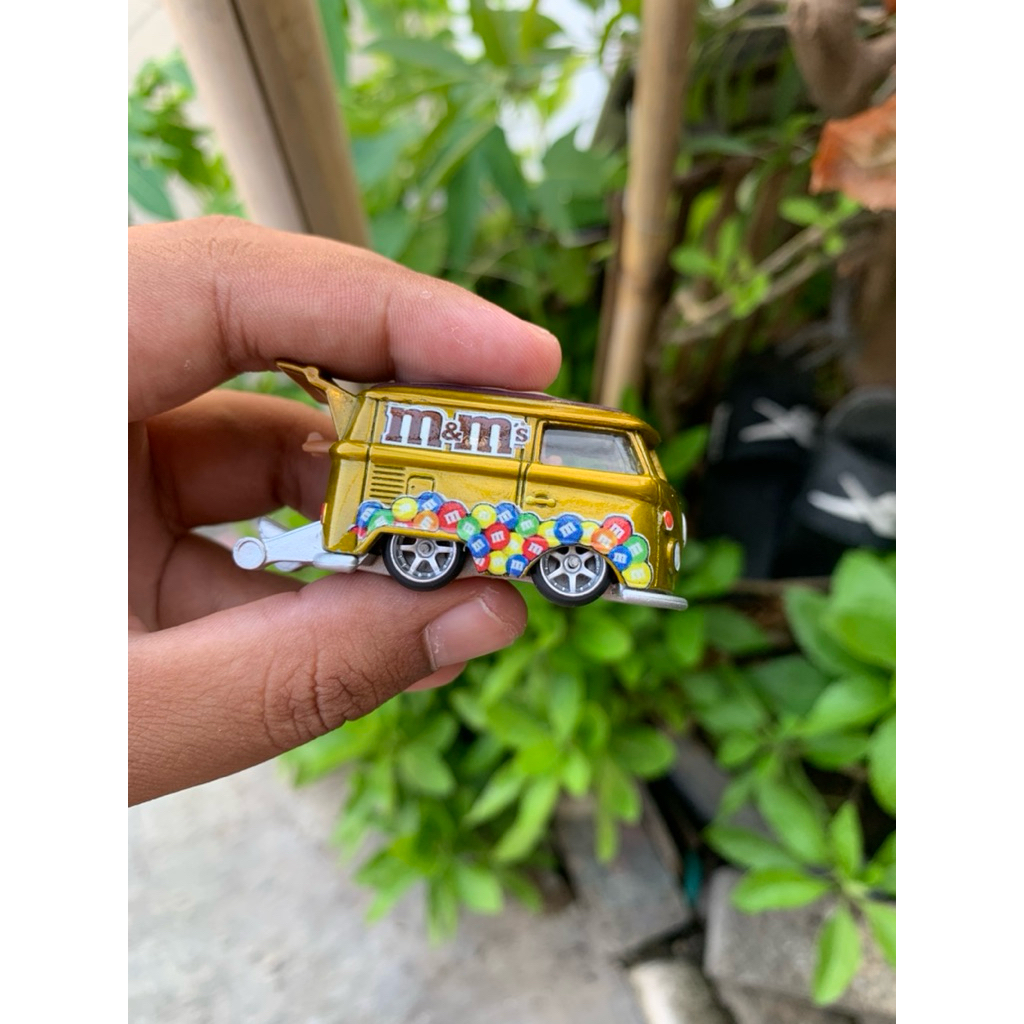 Hot wheels Kool Kombi custom M&m