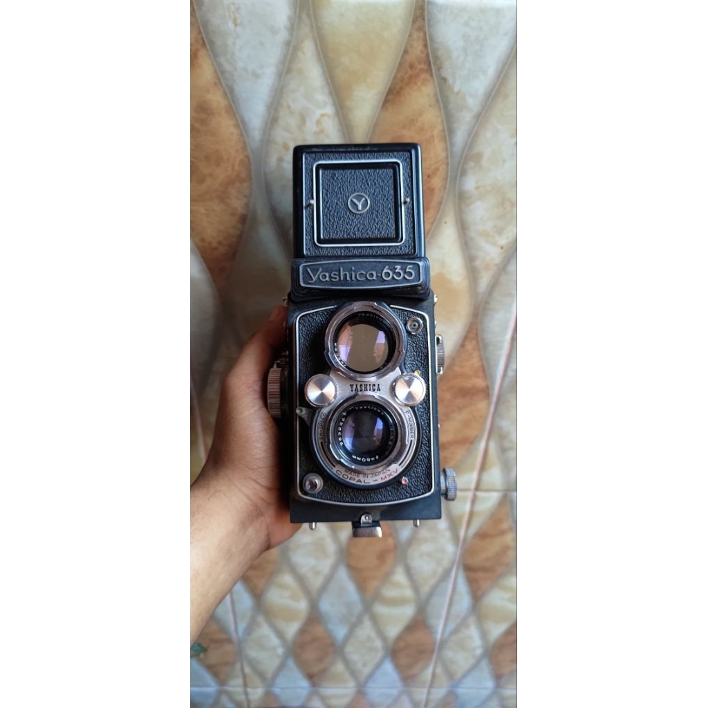kamera analog medium format yashica 635