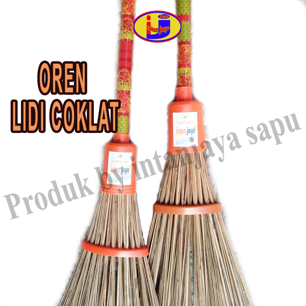 Sapu Taman Oren Lidi Coklat