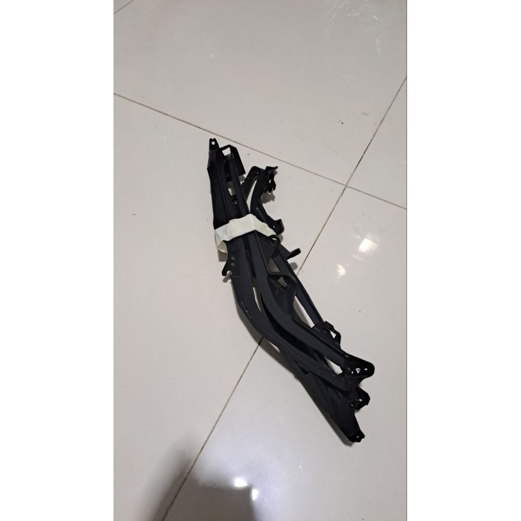 frame alis vario 160 abs udh di coak rapi cocok buat bahan alismu