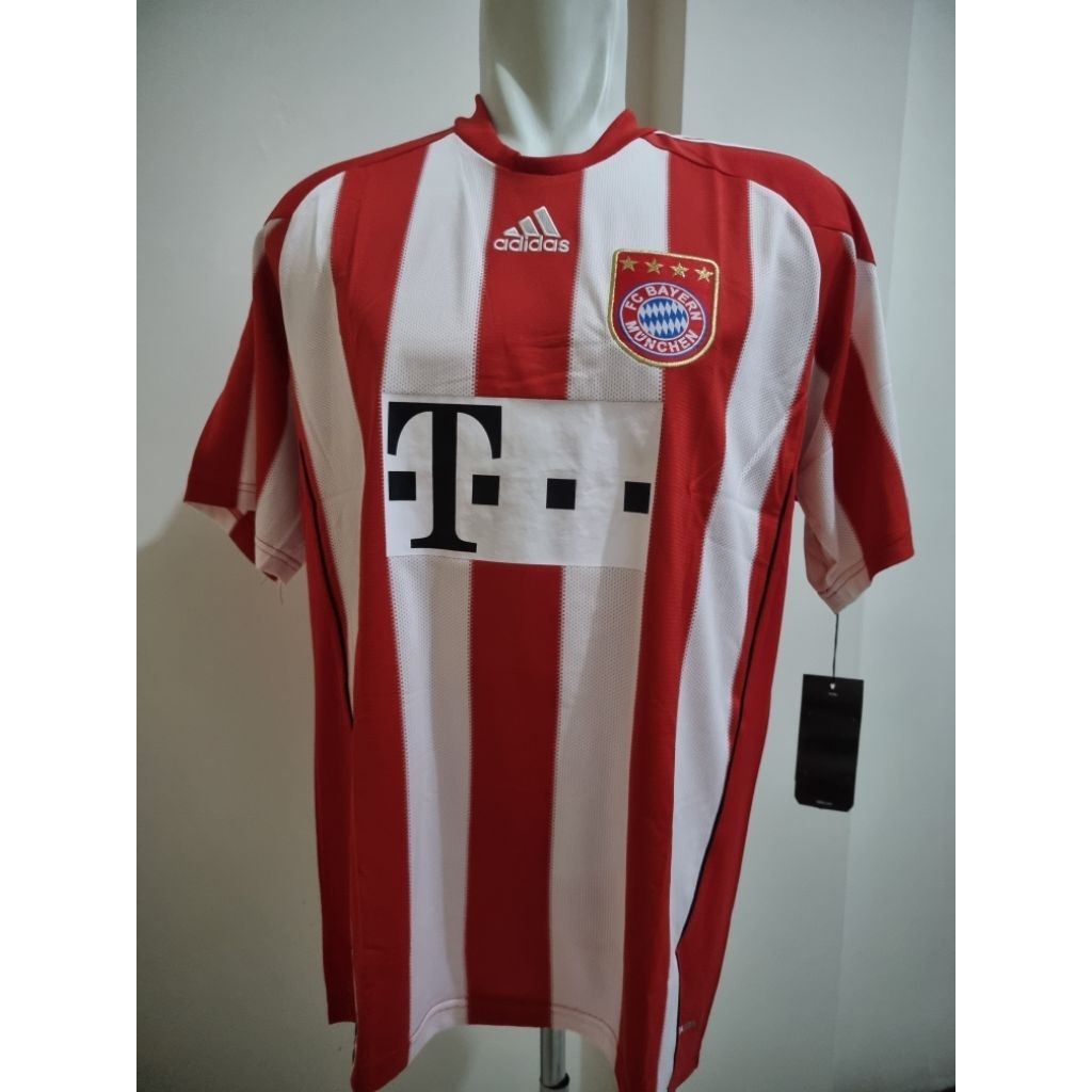 Jersey Retro Bayern Munchen Home 2010-2011, grade Ori, size XL