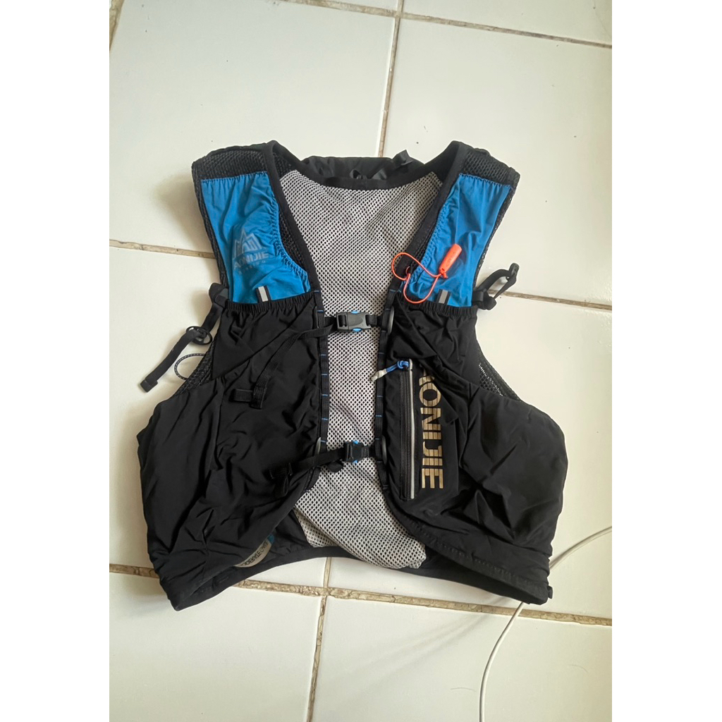 vest Aonijie C962