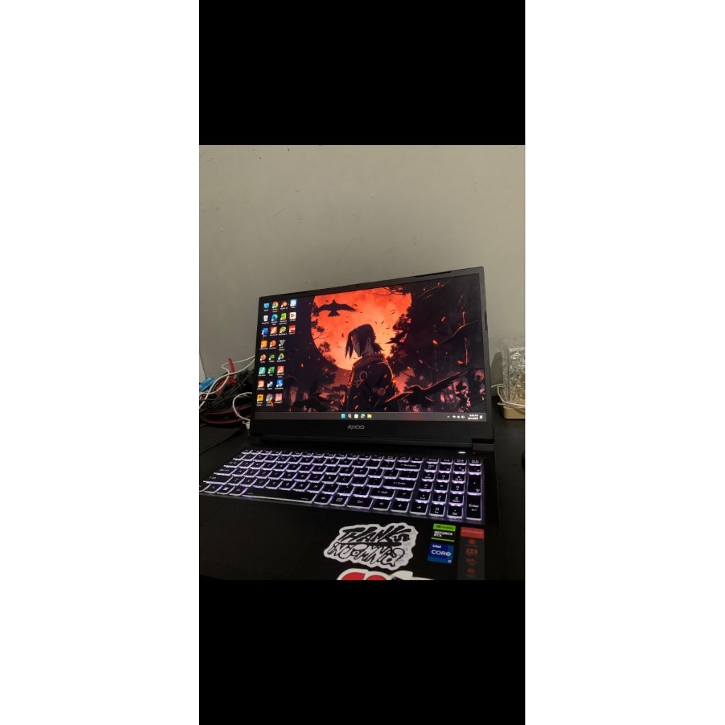 Axioo Pongo 725 (second)