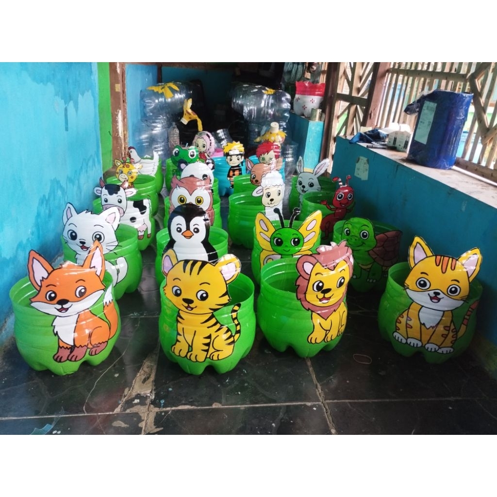 Liceriashop17 Pot Bunga Karakter Kucing Lucu Dari Galon Li Mineral 15 Liter