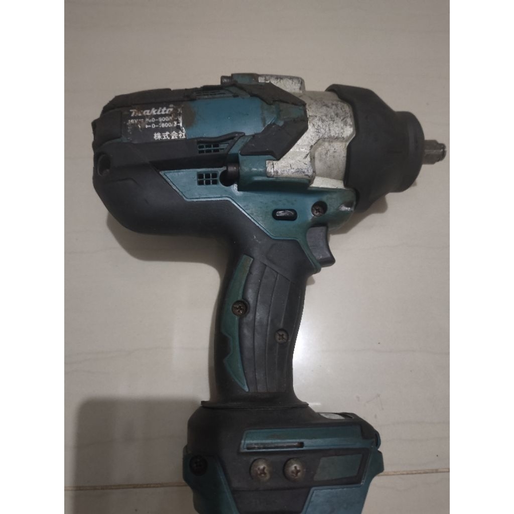 impact makita dtw 1002