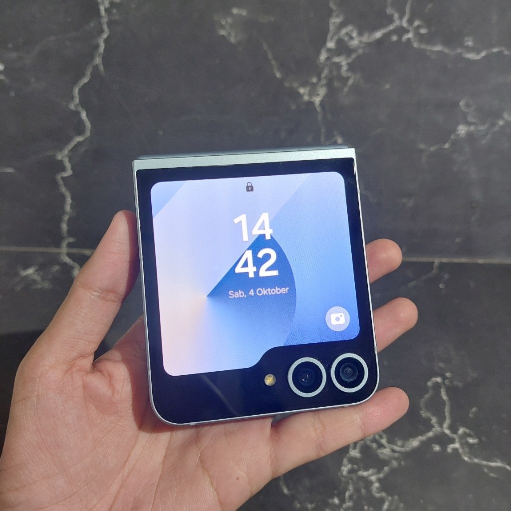 SAMSUNG Z FLIP 6 RAM 12/256 GB RESMI SEIN