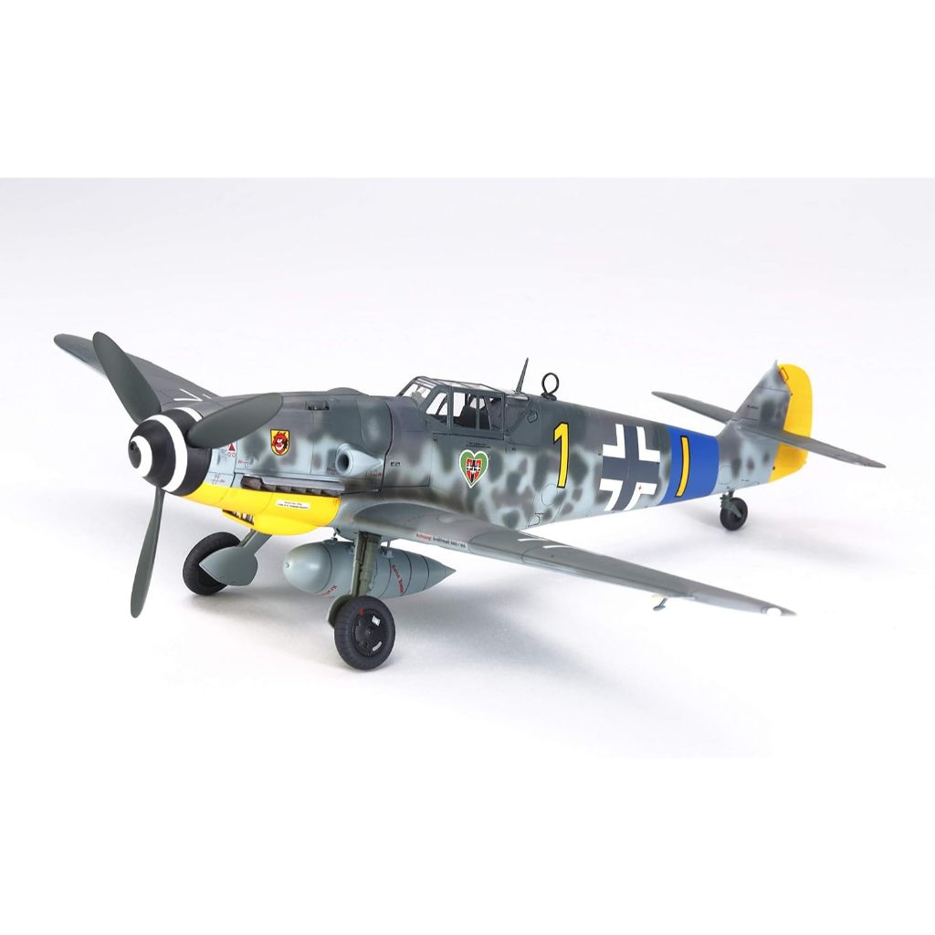 Tamiya 61117 1/48 Messerschmitt BF 109 G-6 Plastic Model Airplane Kit