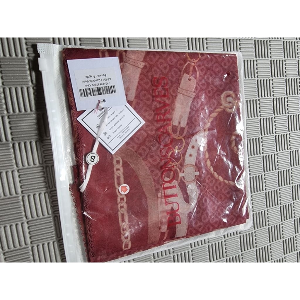 AS IS - Buttonscarves x ZAP