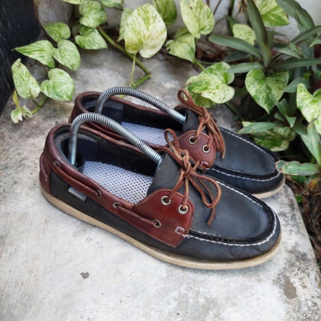 sepatu loafer second sebago size 42(27cm)