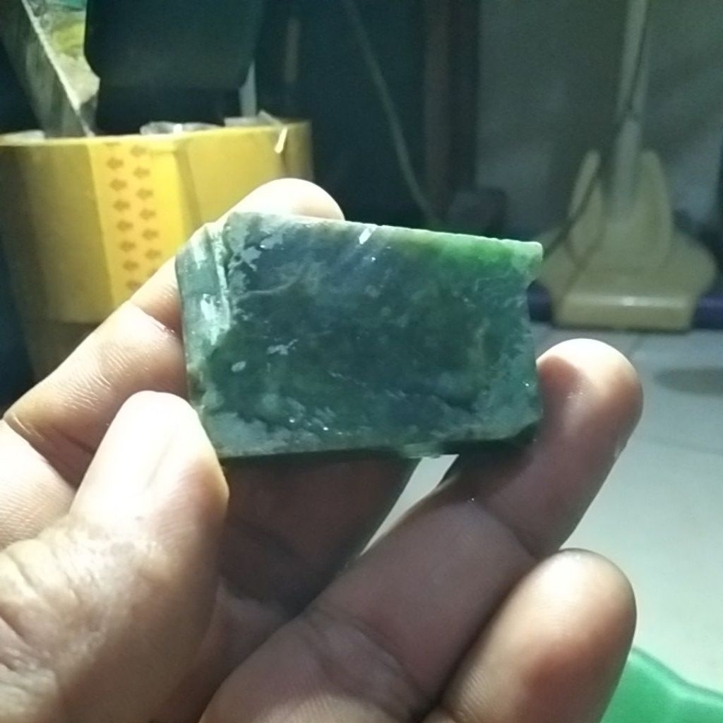 BATU GIOK NEPHRITE JADE