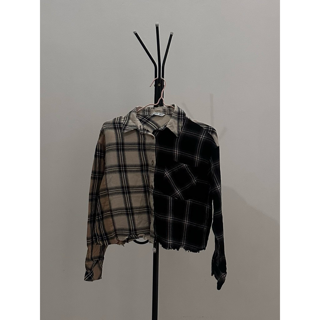 [Preloved] Kemeja Flannel Kotak Kotak Shirt Top Stradivarius Big Size Oversize