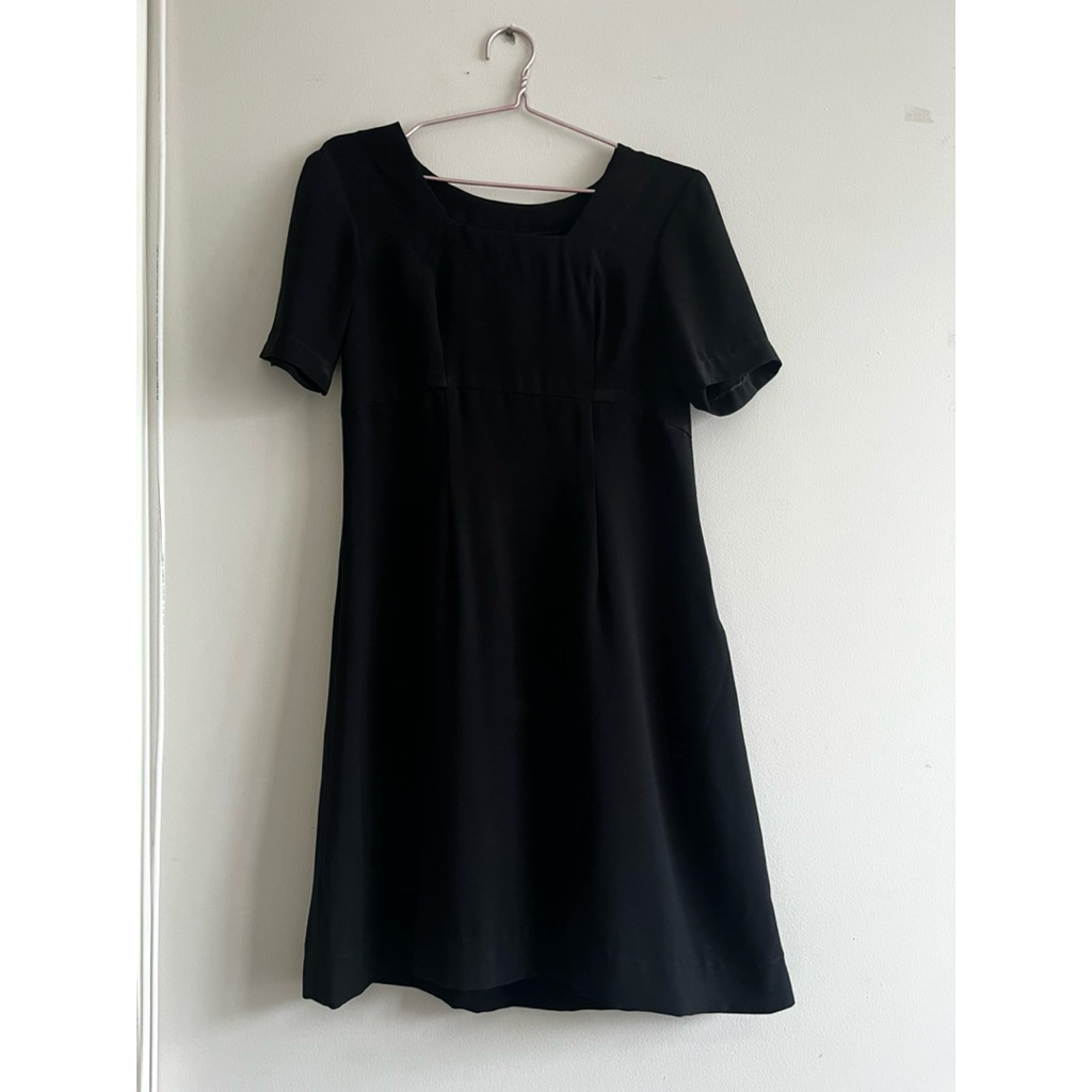 PRELOVED Dress Formal Lengan Pendek Hitam