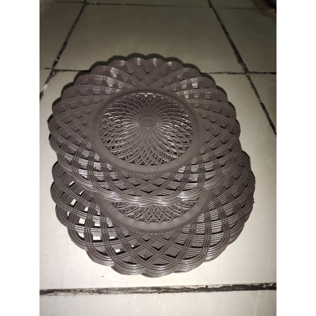 piring rotan plastik dan piring buah plastik