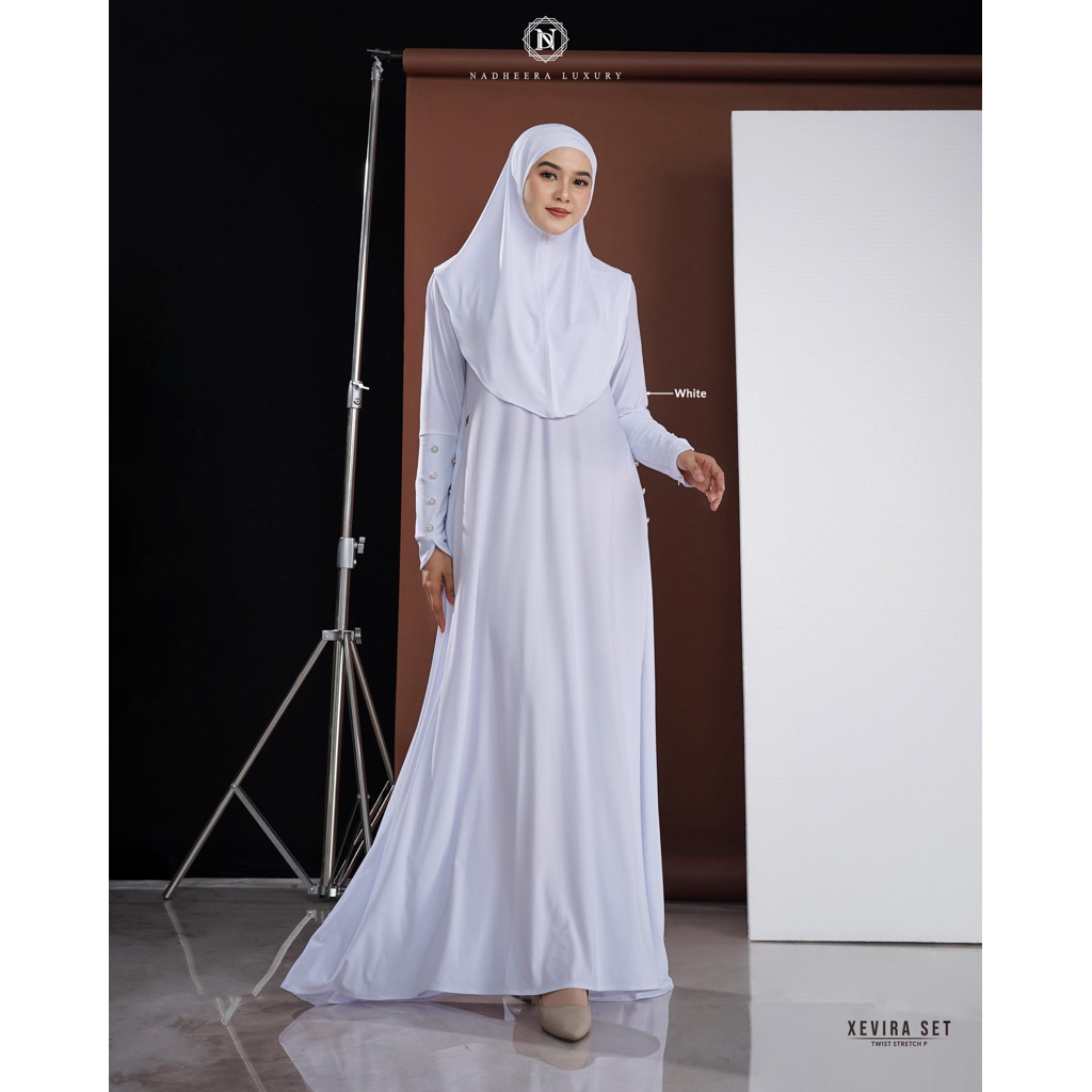 Nadheera Luxury - Xevira Set Gamis Free Hijab