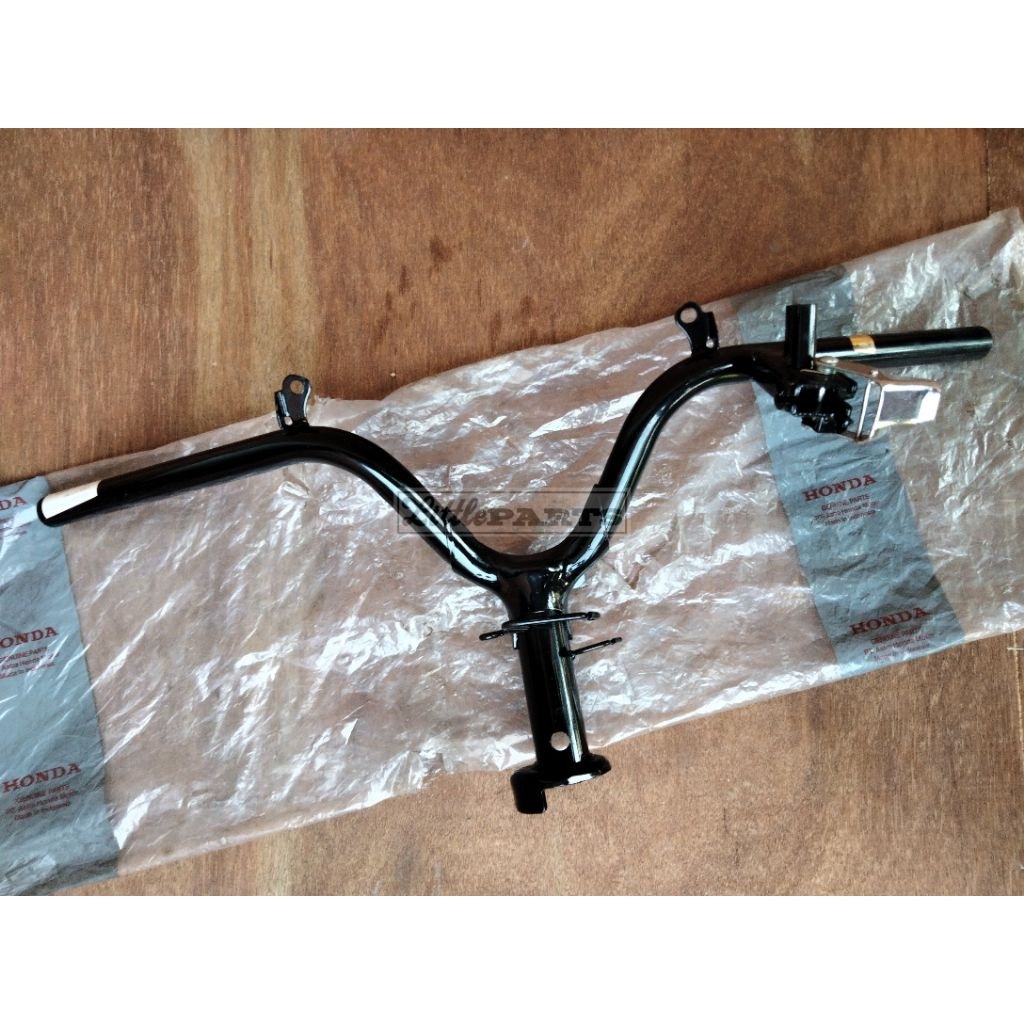 53000 KVY 960 pipe assy steering handle setang stang stir honda beat karbu ori original ahm