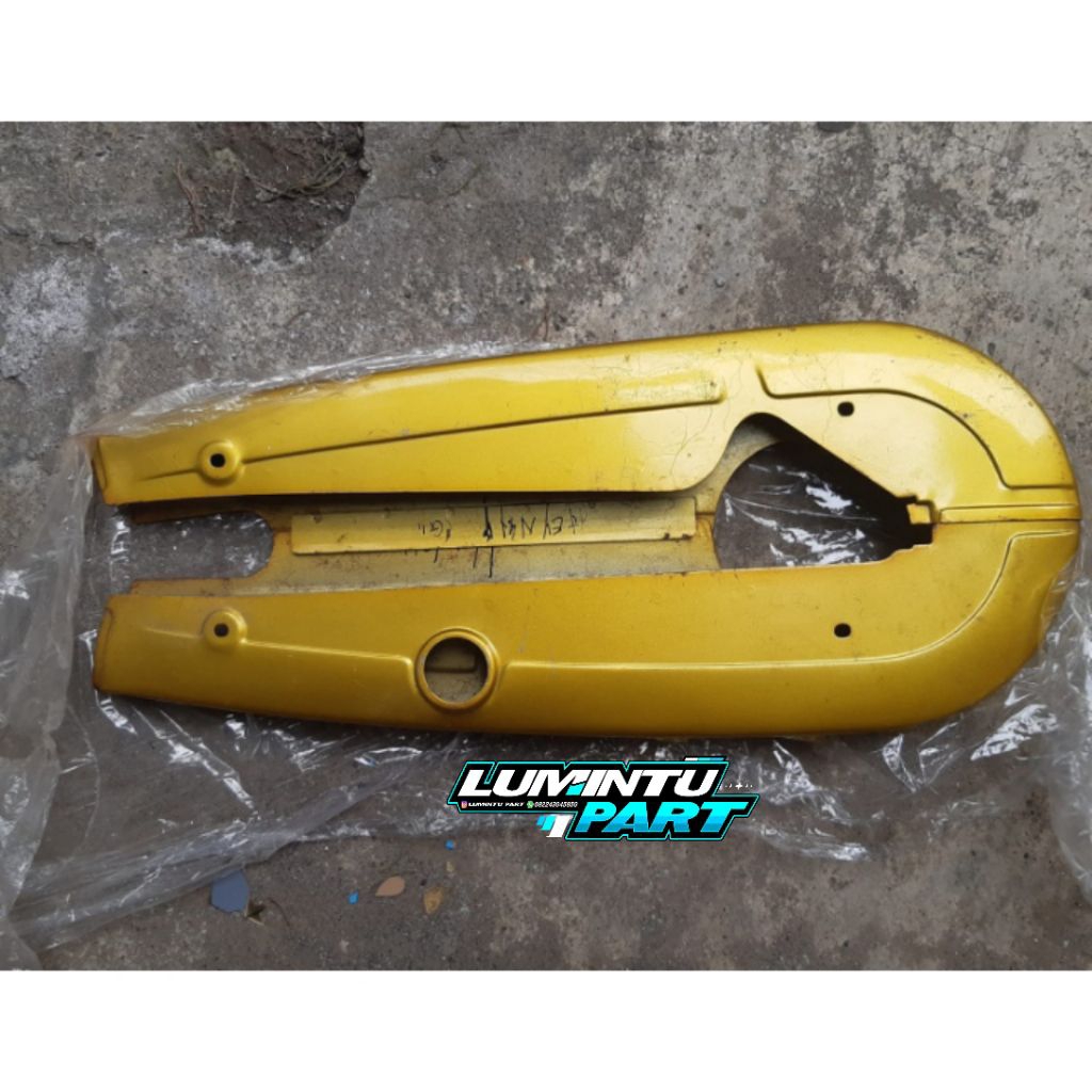 Katangkes tutup rantai Honda S90 S90z Benly S110 ori NOS warna Gold Made in Japan ketengkes S90 S90z