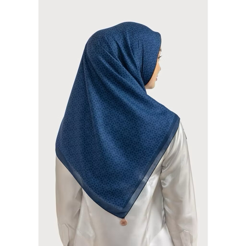 SALE SCARF RIA MIRANDA